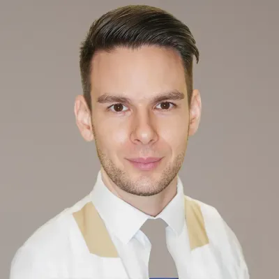 Dr. med. Tasma Varga
